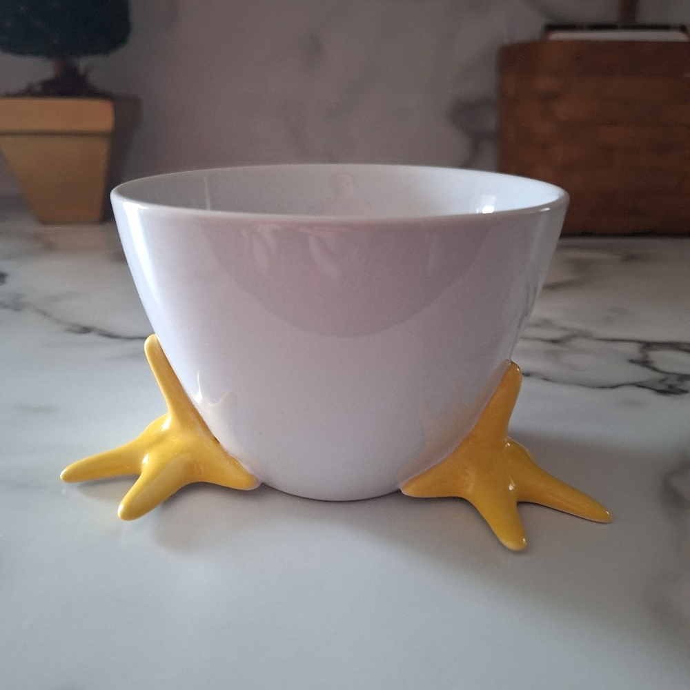Fresh Decor Chicken Feet Bowl Easter Dish